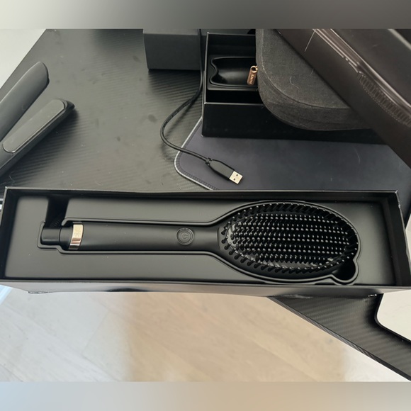 ghd Glide - Picture 3 of 5